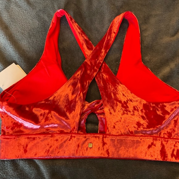 FABLETICS | ❤️ Oasis Twist Front Velour Sports Bra ~L ~NWT - Picture 5 of 9